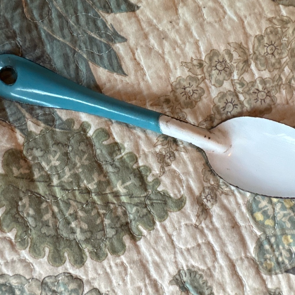 Authentic Vintage Teal & White Enamel Serving Spoon Enamelware - Picture 2 of 5